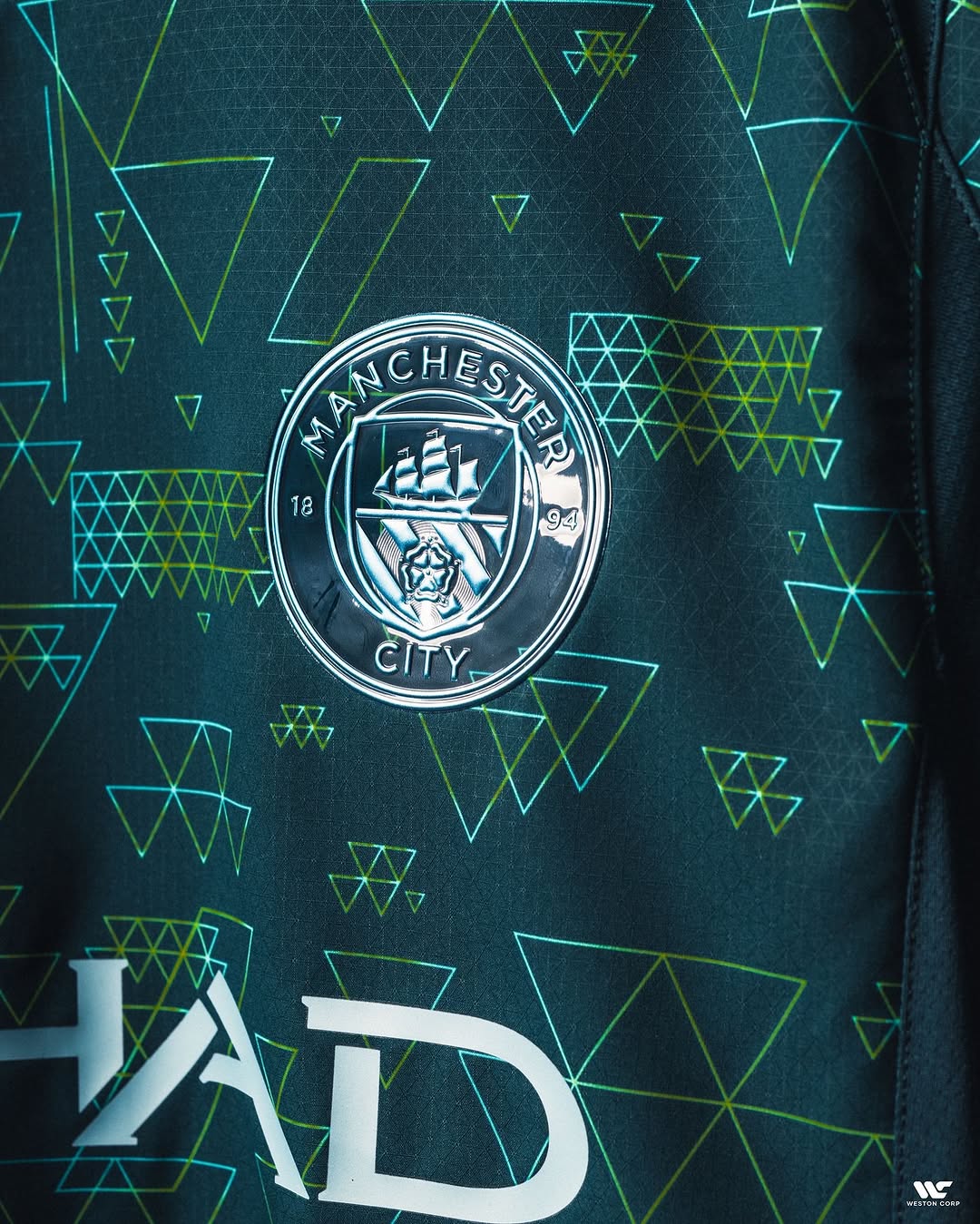 Man City 2025/26 EA edition kit