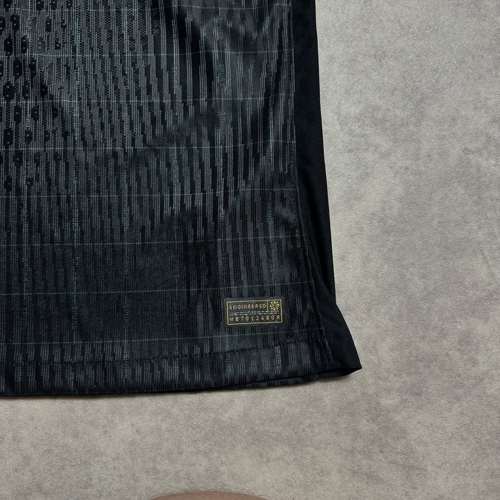 Tottenham Hotspur 2025/26 Away kit