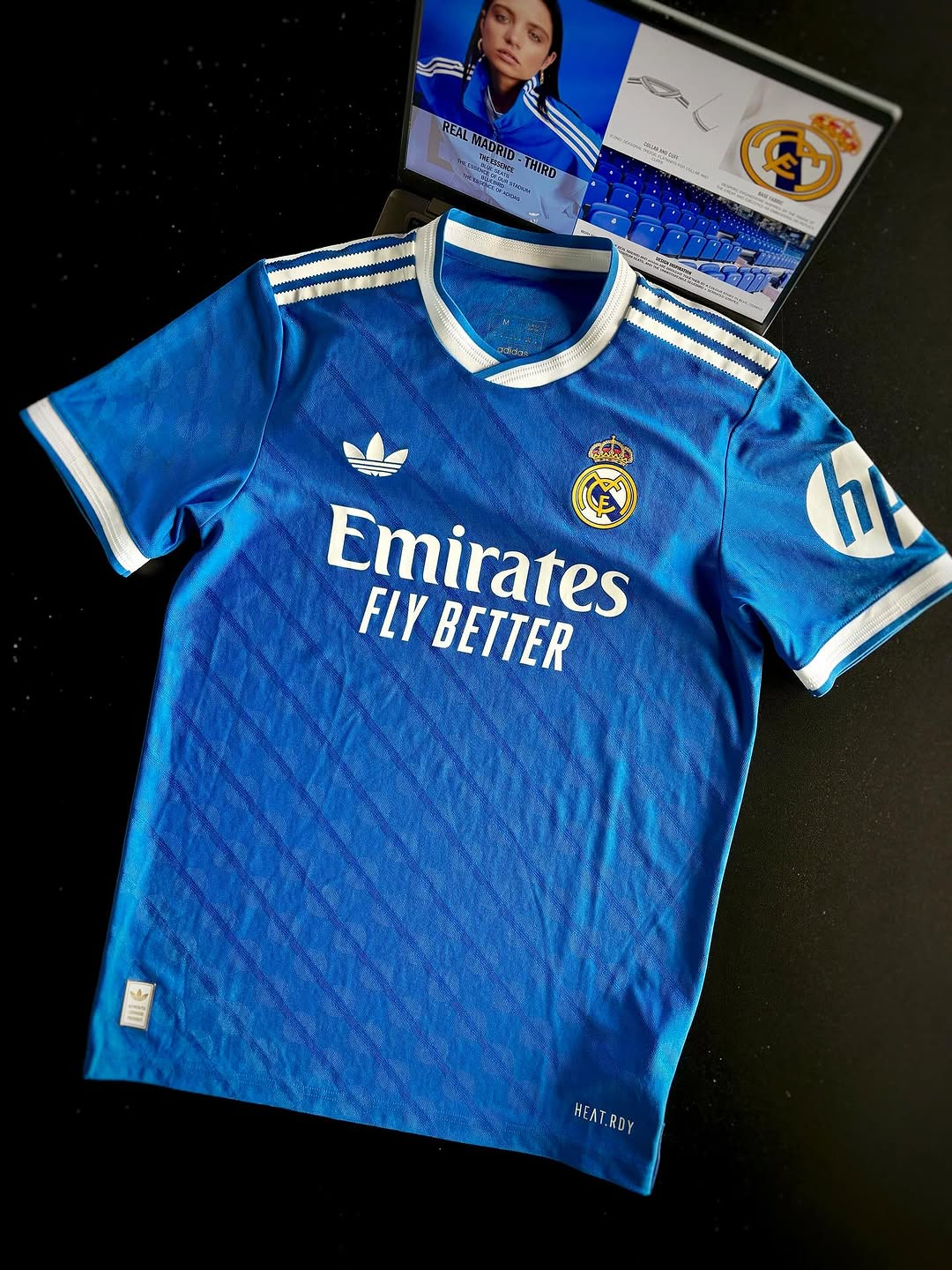 Real Madrid 2025/26 Away Kit
