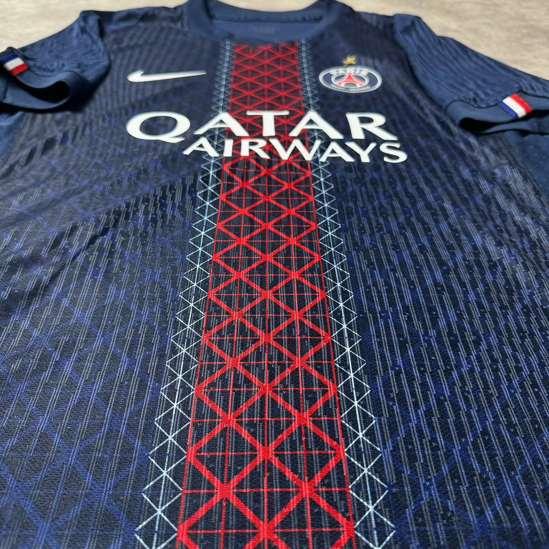 PSG 2025/26 Home kit