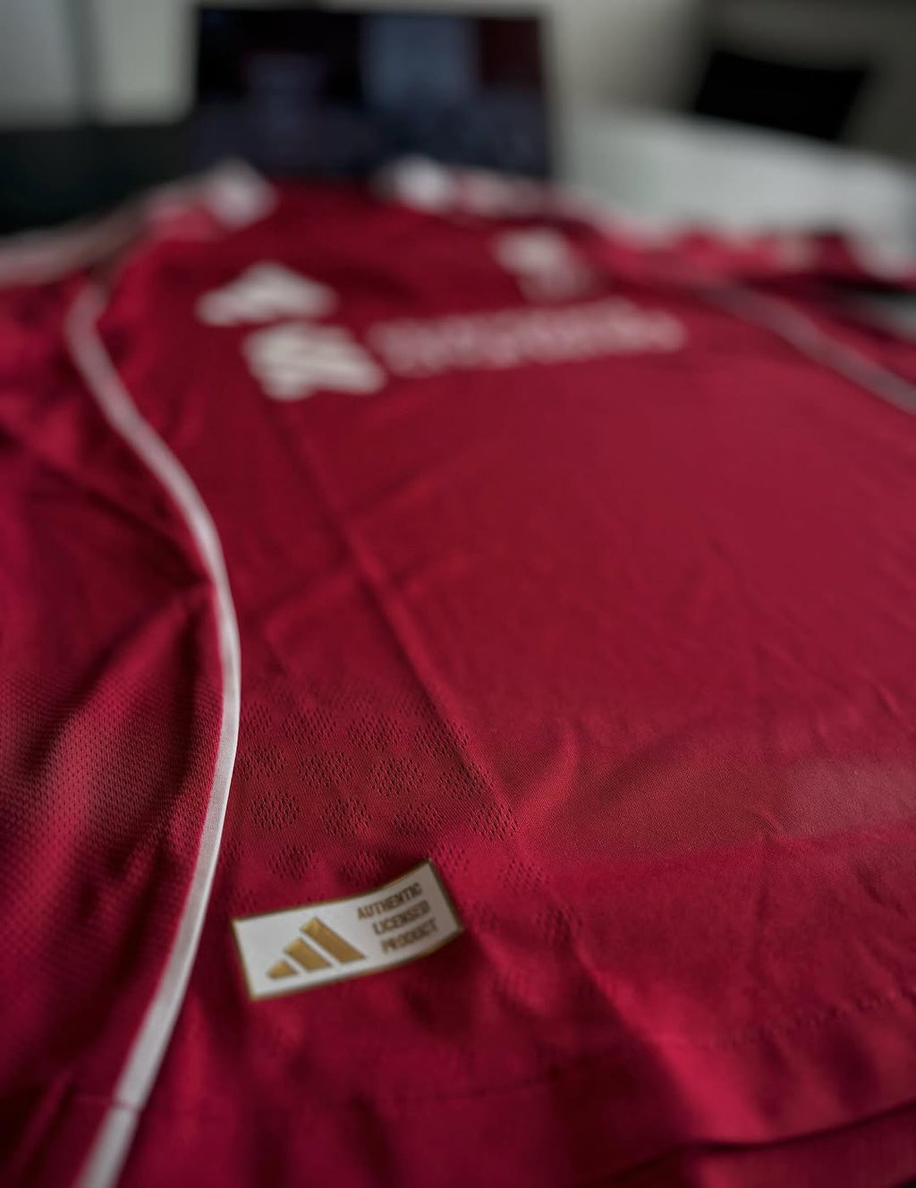 Liverpool 2025/26 Home Kit