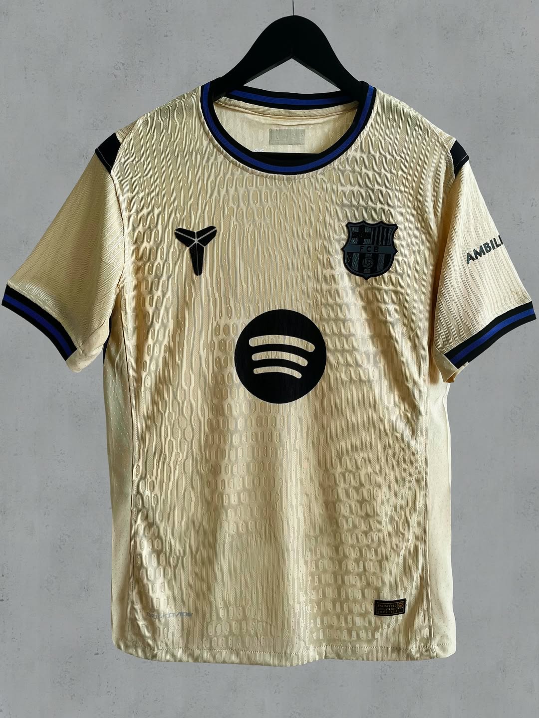FC Barcelona 2025/26 Away Kit